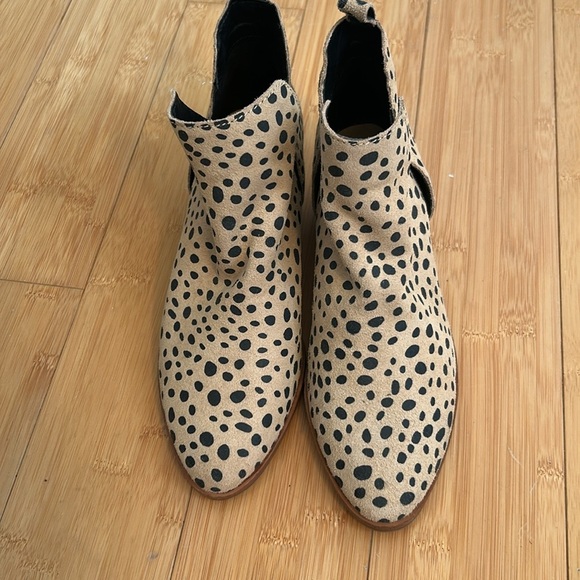 Dolce Vita Kaidie Leather Leopard Low Heel Booties size 6 NWOB - Picture 3 of 8